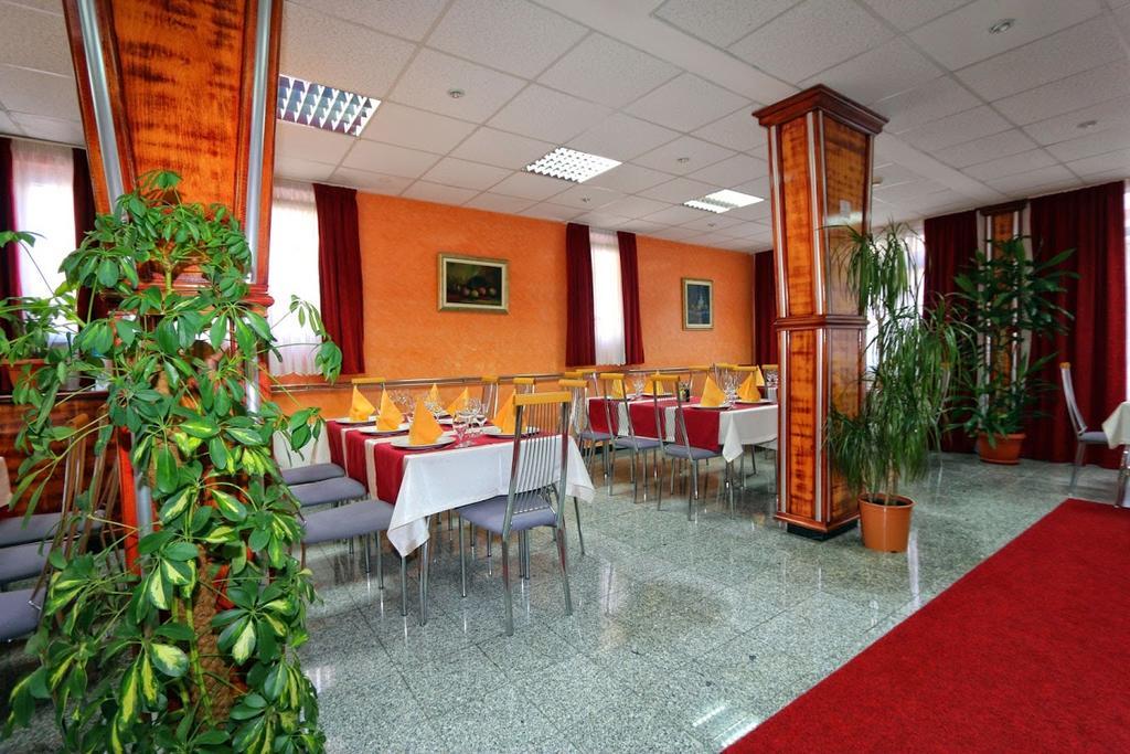 Hotel Podostrog Budva Buitenkant foto
